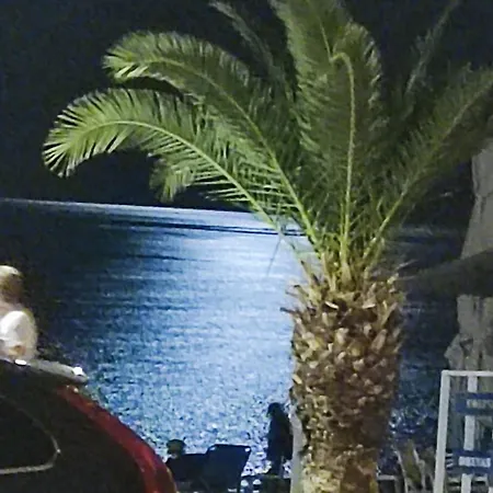 Oniro & Aparthotel Leptokaryá