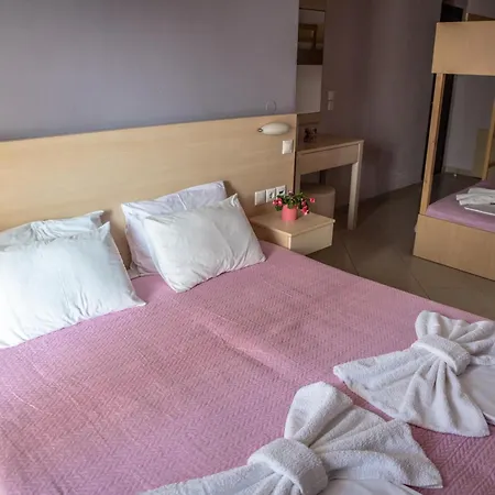 Oniro & Aparthotel Leptokaryá